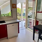 En Rez De Jardin Dans A * Nizza