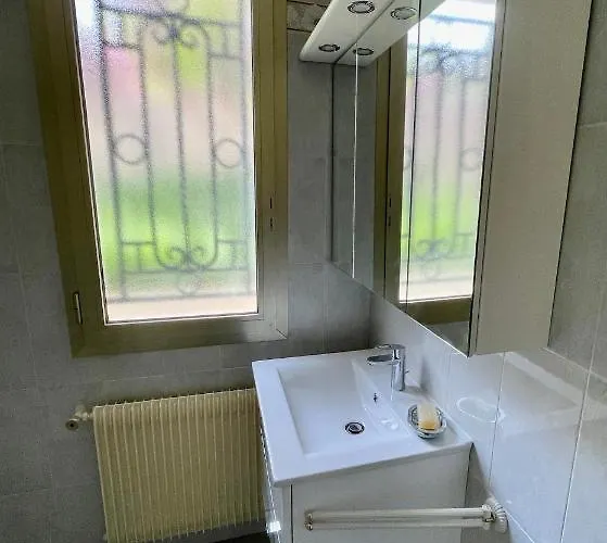 Rez De Jardin De 65m2 Dans à Appartement *